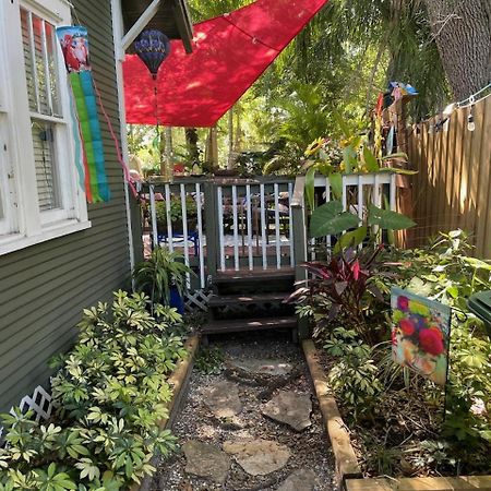 Lovely Studio Apartment With Kitchenette. Tampa Exterior photo