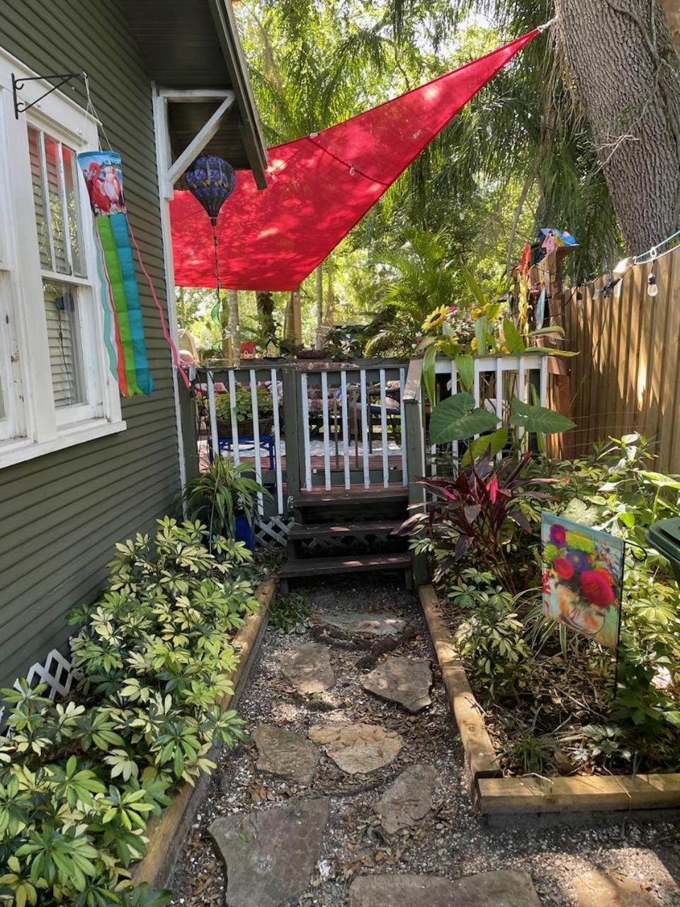 Lovely Studio Apartment With Kitchenette. Tampa Exterior photo